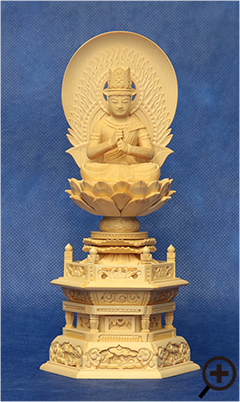 お仏像正面